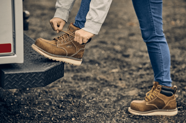 KEEN Cincinnati Utility Boot