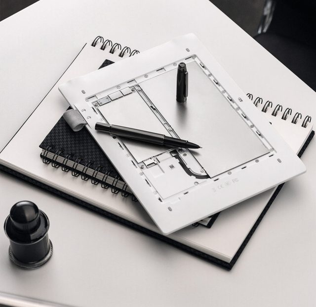 1739395383_Supernotes-E-Ink-Tablet-Is-Built-for-Distraction-Free-Note-Taking.jpg Supernote's E Ink Tablet Is Built for Distraction-Free Note Taking