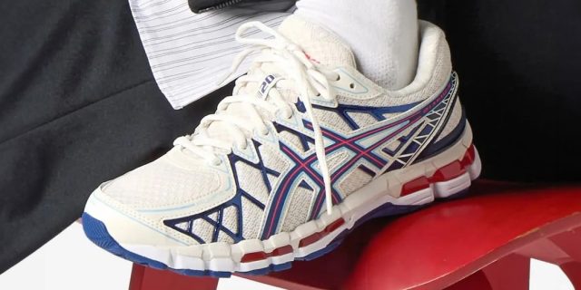 1739412909_ASICS-GEL-KAYANO-20-CreamDeep-Marine-Release-Date.jpg ASICS GEL-KAYANO 20 "Cream/Deep Marine" Release Date