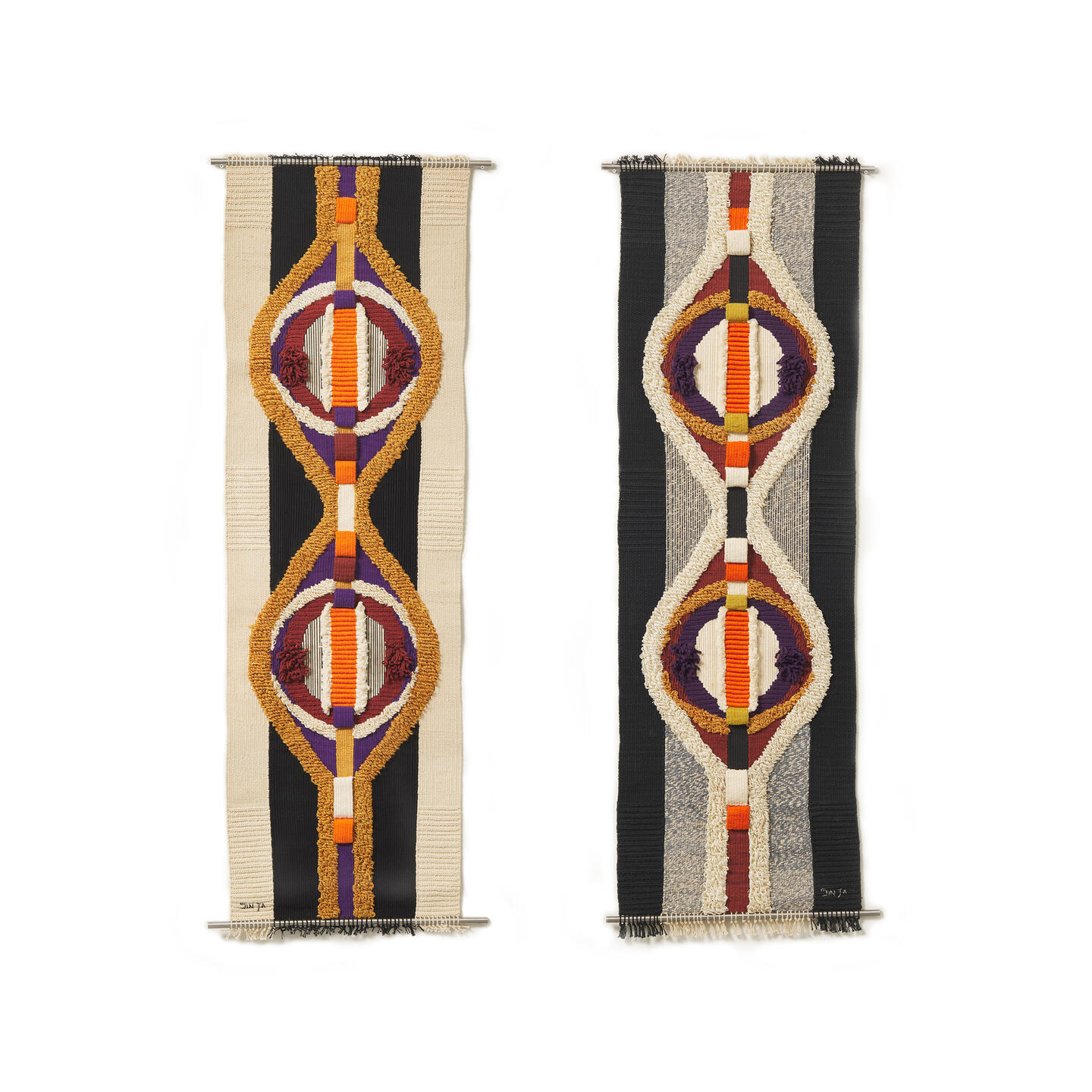 Lee ShinJa, Conversation between Circles IV, 1973. Cotton, linen thread, tapestry, 177 × 112 cm. Presented by Tina Kim Gallery