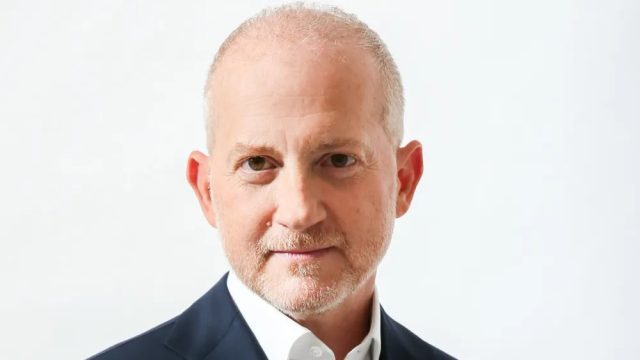 Burberry-pays-CEO-26m-amid-turnaround-drive-and-job-losses.jpg Drapers - Burberry pays CEO £2.6m amid turnaround drive and job losses