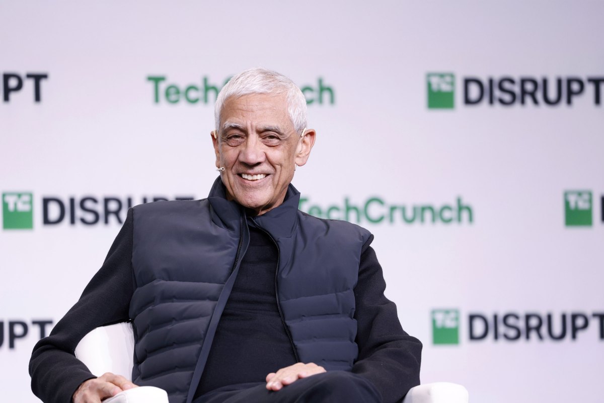 1740159978_Disrupt-2025-Lowest-prices-of-the-year-ends-in-7.jpg SAN FRANCISCO, CALIFORNIA - OCTOBER 28: Vinod Khosla, Founder of Khosla Ventures, speaks onstage during TechCrunch Disrupt 2024 Day 1 at Moscone Center on October 28, 2024 in San Francisco, California. (Photo by Kimberly White/Getty Images for TechCrunch)