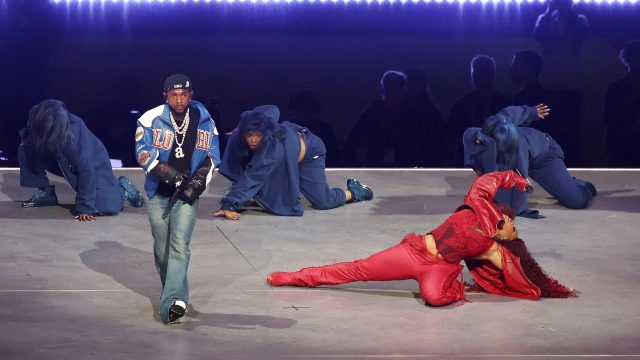 1740591845_Kendrick-Lamar-and-SZA-Add-European-Dates-to-Grand-National.jpeg Kendrick Lamar and SZA Add European Dates to Grand National Tour