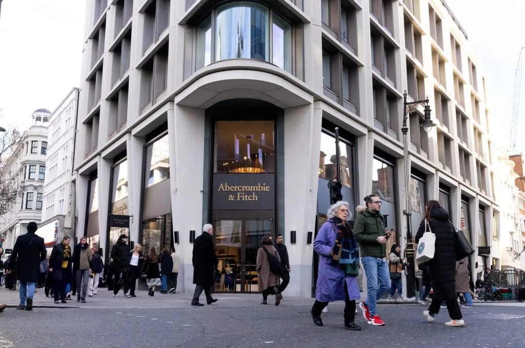 Abercrombie-Fitch-opens-on-Oxford-Street.webp.webp Abercrombie & Fitch opens on Oxford Street