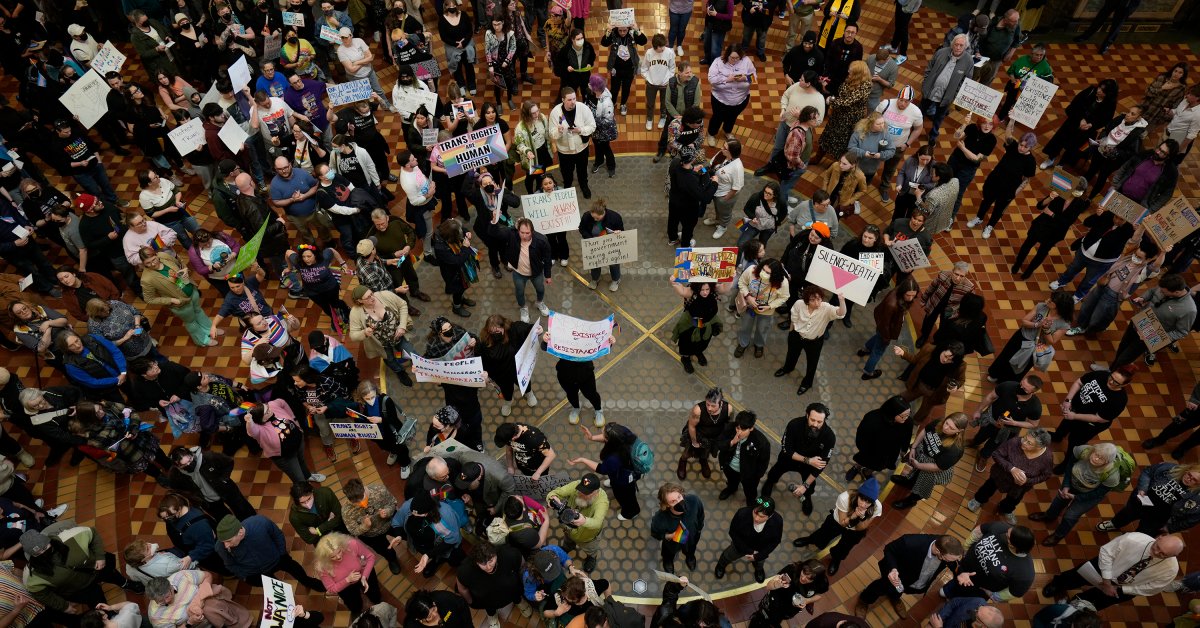 Anti-Trans-Bill-in-Iowa-Gets-Final-OK-Despite-Protests.jpg Anti-Trans Bill in Iowa Gets Final OK, Despite Protests