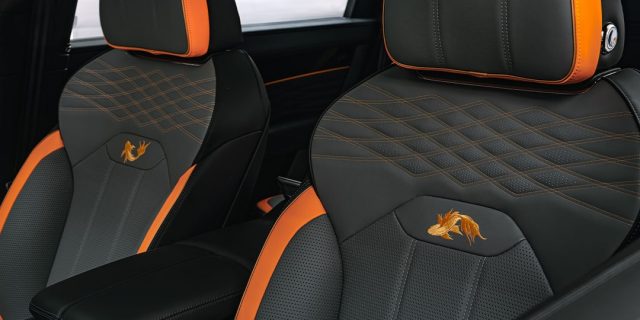 Bentley-Inspired-by-China-Mulliner-Collection.jpg Bentley Inspired by China Mulliner Collection