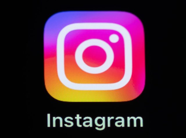 Instagram-tests-a-dislike-button-for-comments.jpg Instagram logo