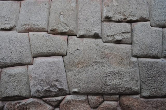 Man-Vandalizes-Perus-12-Angle-Stone-Causing-Irreversible-Damage.jpg Man Vandalizes Peru's 12-Angle-Stone, Causing 'Irreversible Damage'