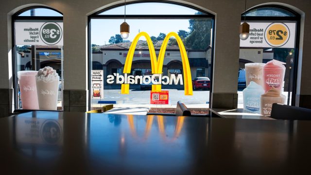 McDonalds-Chipotle-warn-of-weak-first-quarter.jpeg McDonald's, Chipotle warn of weak first quarter