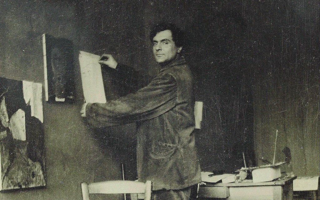 Modigliani Painting Found at Antique Market—and More Art News