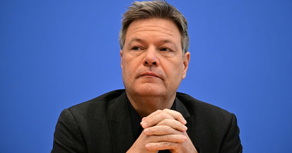 Robert-Habeck-to-quit-top-role-in-Germanys-Greens.jpg Robert Habeck to quit top role in Germany’s Greens