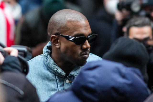 Shopify-took-down-Kanyes-swastika-T-shirt-shop-but-another-antisemitic.jpg Kanye West