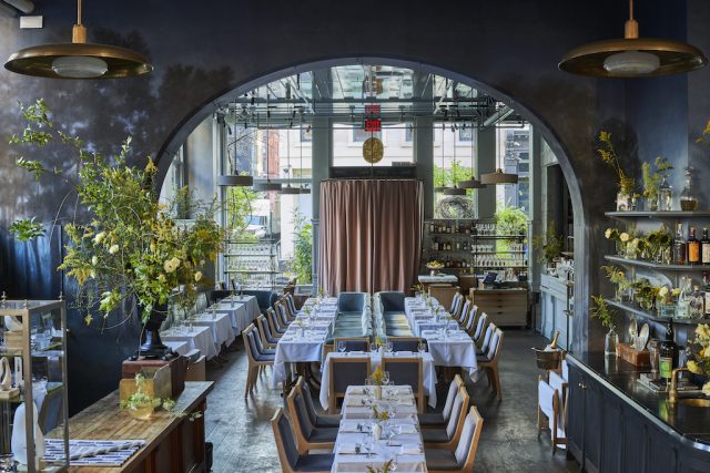 Sothebys-to-Open-Fine-Dining-Restaurant-in-New-Headquarters.jpg The interior of a lovely restaurant.
