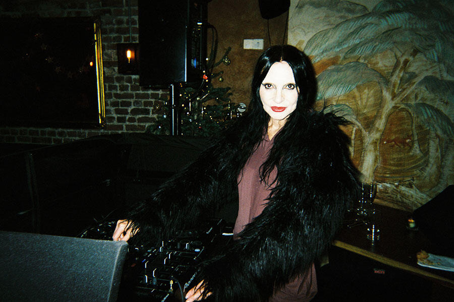 disposable camera