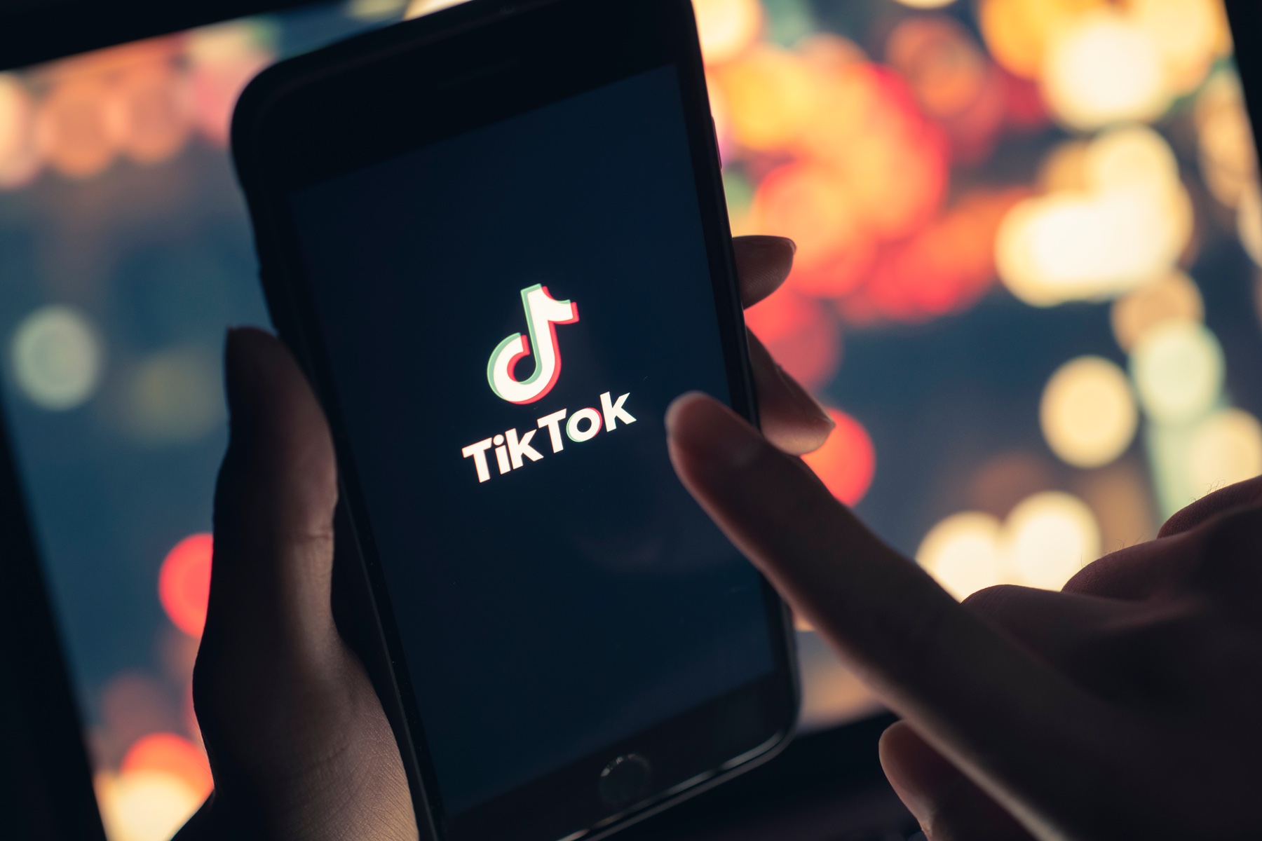 TikTok-Begins-Restoring-US-Access-Ahead-of-Trump-Inauguration.jpeg TikTok Begins Restoring U.S. Access Ahead of Trump Inauguration