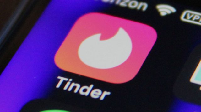 Tinder-will-try-AI-powered-matching-as-the-dating-app-continues.jpg tinder icon ios