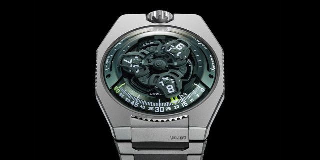URWERK-UR-100V-Magic-T-Hunter-Green-Info.jpg URWERK UR-100V Magic T “Hunter Green” Info