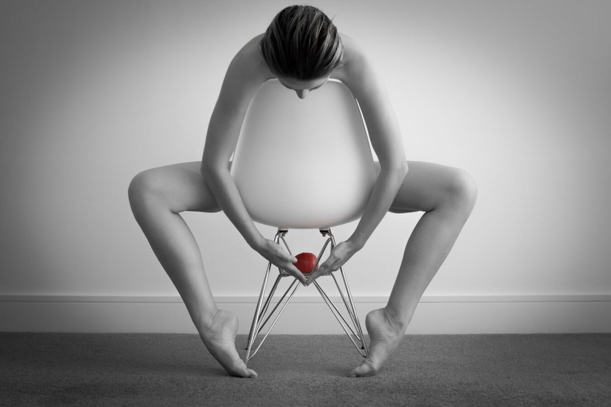 Why am I spotting before, after, and in between my Why am I spotting before, after, and in between my period? – Cora