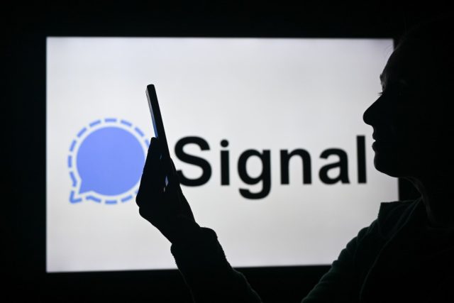 1741013644_Signal-is-the-number-one-downloaded-app-in-the-Netherlands-But.jpg Signal