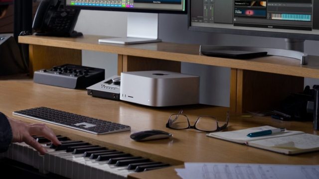 1741201923_Apple-intros-new-Mac-Studio-models-with-M4-Max-and….jpeg Apple intros new Mac Studio models with M4 Max and… M3 Ultra?