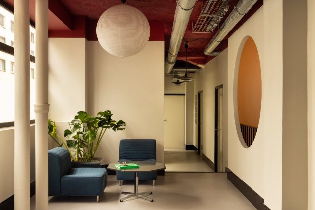 1741963984_A-Co-Working-Space-in-Paris-Celebrates-Modernist-Style.jpg A Co-Working Space in Paris Celebrates Modernist Style