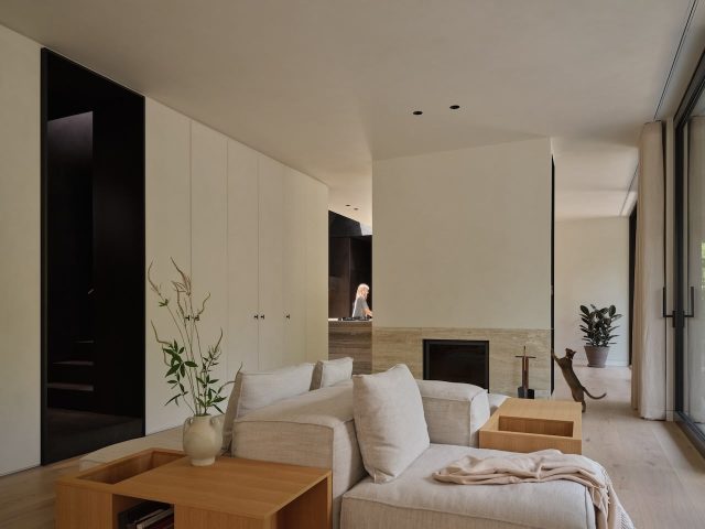 1742587504_Westminster-Residence-Transforms-Attic-Into-Dramatic-Volumes.jpg Westminster Residence Transforms Attic Into Dramatic Volumes