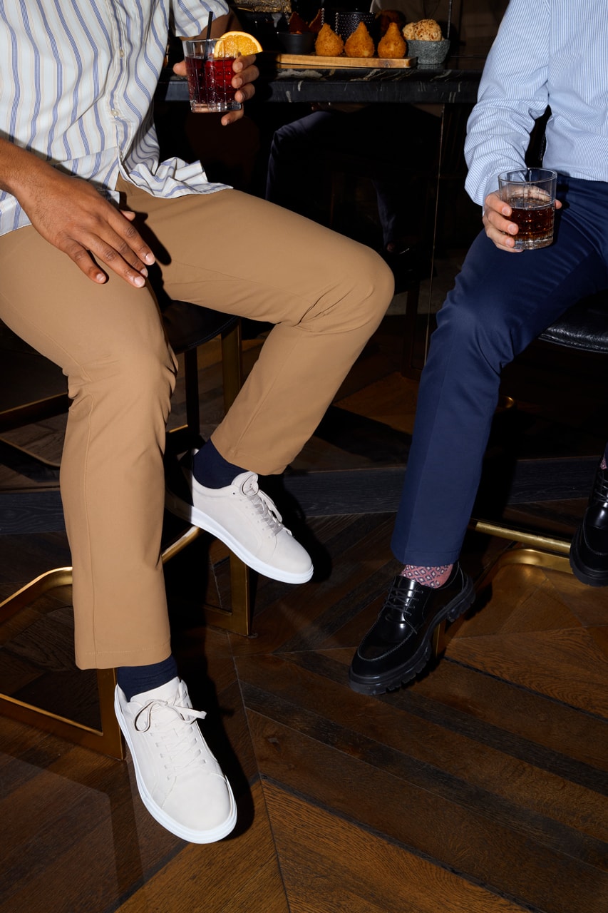 Dockers Go Collection Chinos Always a fit Priorities Airweave Pique Polo Logo Tee Oxford Shirt 