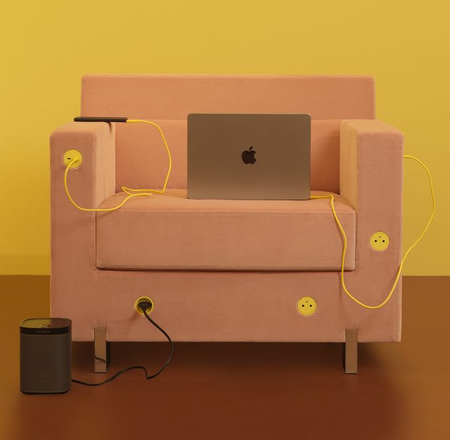 1743015604_The-Playful-Smiley-Chair-by-India-Mahdavi-22-System.jpg The Playful Smiley Chair by India Mahdavi + 22 System Is Electric
