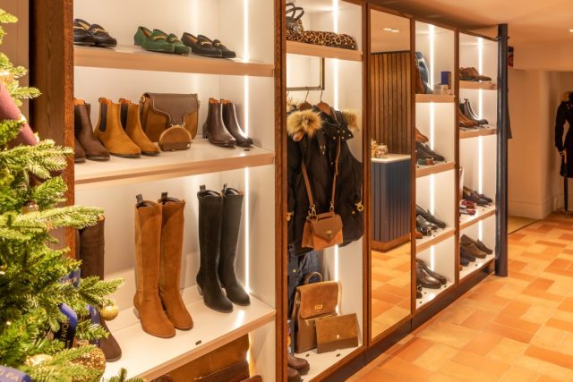 Fairfax-Favor-to-open-two-new-stores.jpg Drapers - Fairfax & Favor to open two new stores