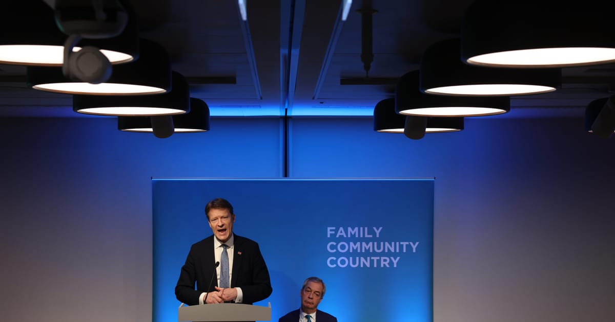 Farage and Tories spy an opening as small businesses turn on Labour 