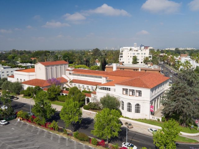 Frescoes-Discovered-in-LA-Building—and-More-Art-News.jpg Frescoes Discovered in LA Building—and More Art News