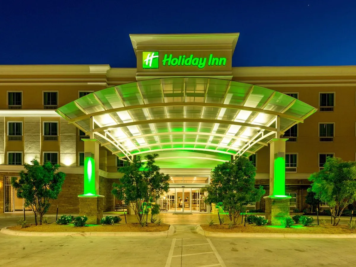 IHG-Says-it-Will-Miss-its-Greenhouse-Gas-Emission-Reduction.jpeg Holiday Inn Austin Airport