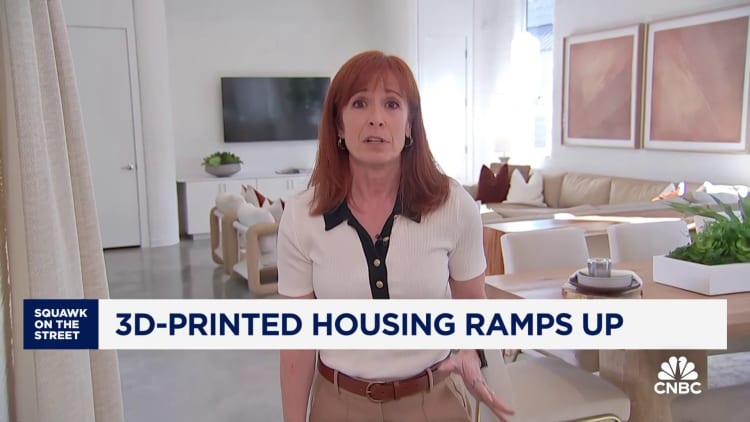 Inside-the-worlds-largest-3D-printed-housing-development.jpg 3D-printed housing ramps up