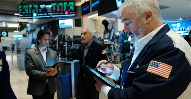 Is-the-US-headed-for-a-recession-in-2025-Trumps.jpg Is the US headed for a recession in 2025? Trump’s impact on economy and stock market, explained.