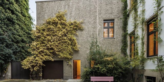 J-Mayer-H-Architects-Coach-House-Renovation.jpg J. Mayer H. Architects Coach House Renovation