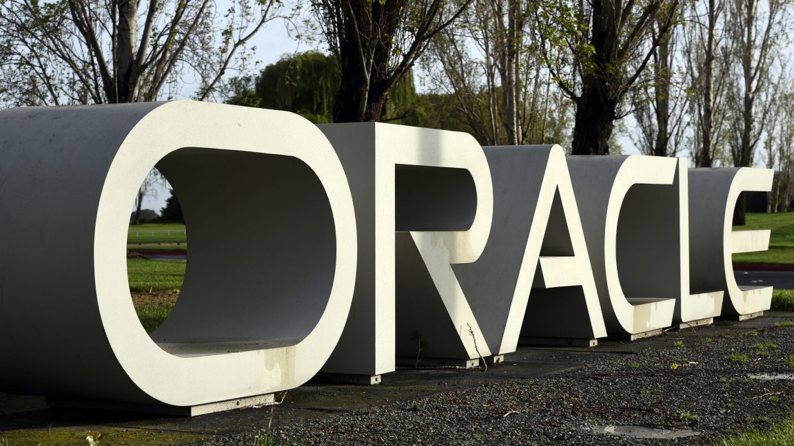 Oracle-has-reportedly-suffered-2-separate-breaches-exposing-thousands-of.jpg Oracle has reportedly suffered 2 separate breaches exposing thousands of customers‘ PII