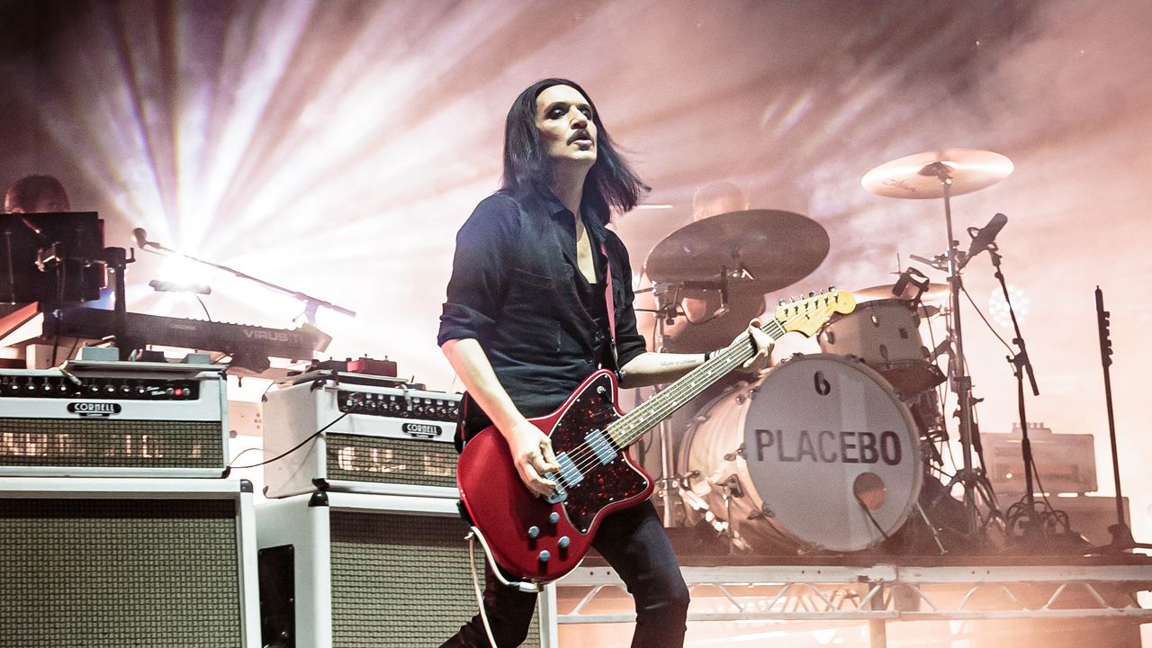 Placebos-Brian-Molko-Charged-With-Defamation-for-Calling-Italian-Prime.jpg Placebo’s Brian Molko Charged With Defamation for Calling Italian Prime Minister “Fascist, Racist”