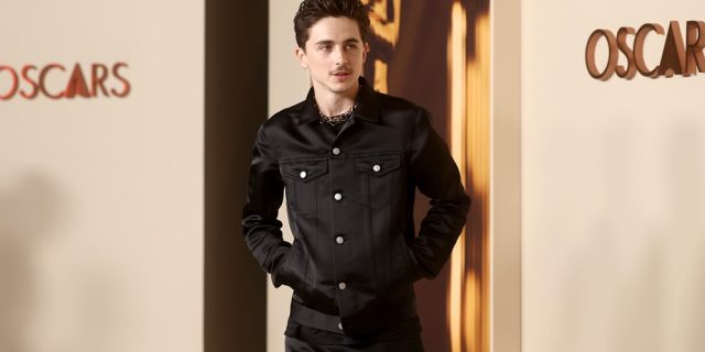 Timothee-Chalamet-Custom-Gap-Oscars-Fit-Available.jpg Timothée Chalamet Custom Gap Oscar's Fit Available