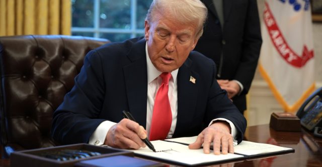 Trump-hits-Canada-China-Mexico-with-tariffs-Will-economic-chaos.jpg Trump hits Canada, China, Mexico with tariffs. Will economic chaos follow?