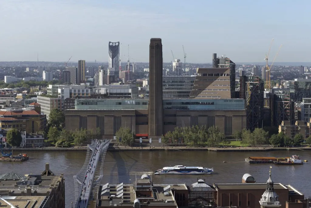 Uniqlo-launches-pop-up-at-Tate-Modern.webp.webp Drapers - Uniqlo launches pop-up at Tate Modern