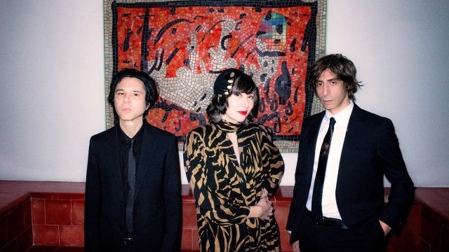 1743504065_Yeah-Yeah-Yeahs-Announce-Intimate-Theater-Tour.jpeg Yeah Yeah Yeahs Announce Intimate Theater Tour