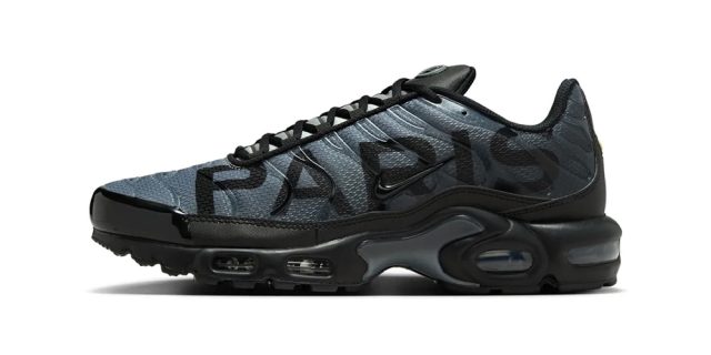 1743619389_Paris-Saint-Germain-x-Nike-Air-Max-Plus-Release.jpg Paris Saint-Germain x Nike Air Max Plus Release