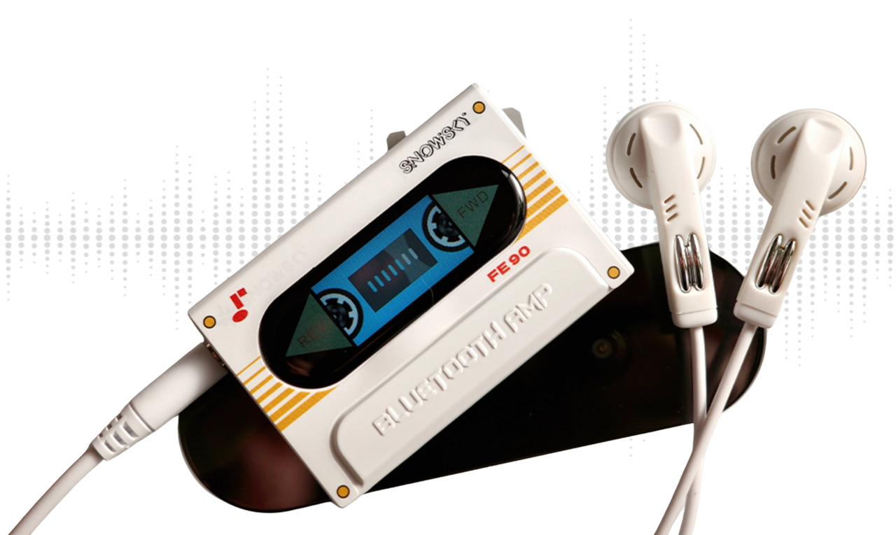 FiiO's Snowsky Retro Nano Is a Nostalgic DAC With '90s Charm