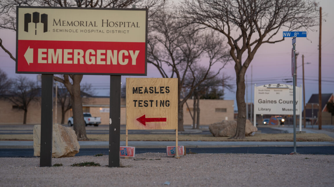 CDC-struggling-to-fight-raging-measles-outbreak-after-deep-funding.jpg CDC struggling to fight raging measles outbreak after deep funding, staff cuts