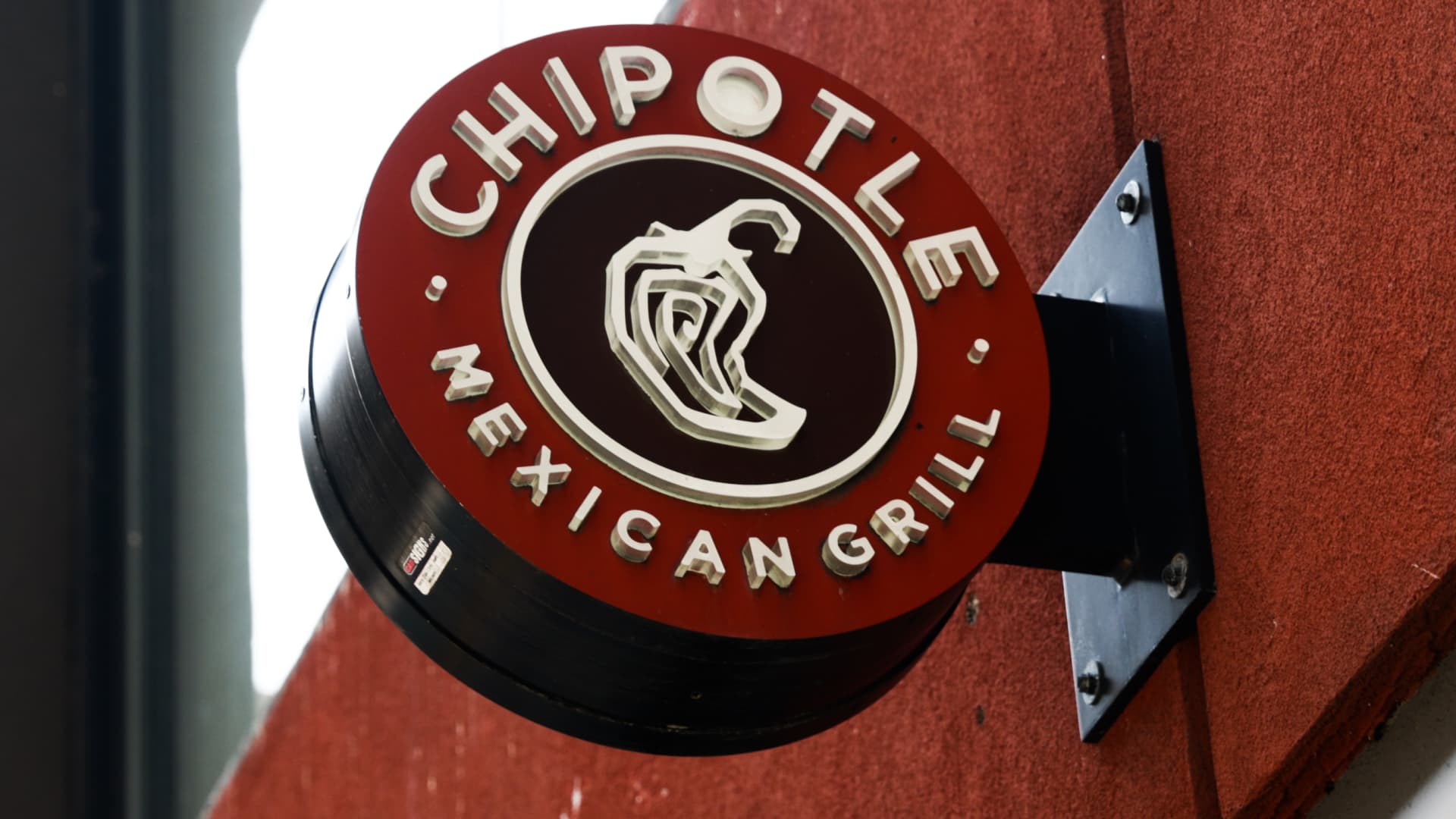 Chipotle-Mexican-Grill-CMG-Q1-2025-earnings.jpeg Chipotle Mexican Grill (CMG) Q1 2025 earnings