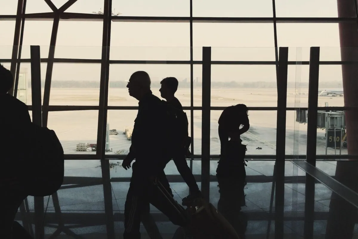 France-Alerts-Travelers-to-US-Sex-at-Birth-Visa-Rules.jpg people at airport