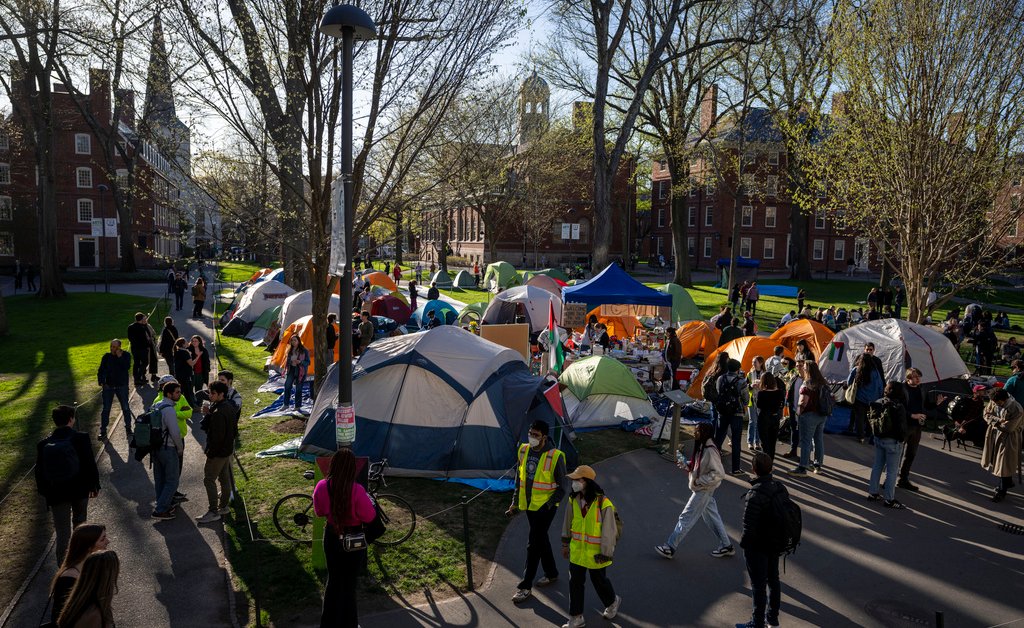 Harvard-Becomes-Trump-Administrations-Next-Target.jpg Harvard Becomes Trump Administration’s Next Target