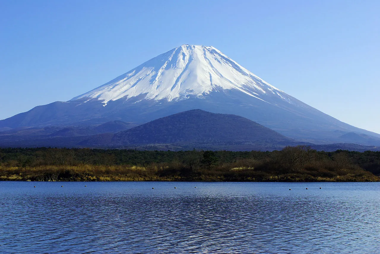 Japans-Mount-Fuji-to-Hike-Entry-Fees.jpg Mt. Fuji