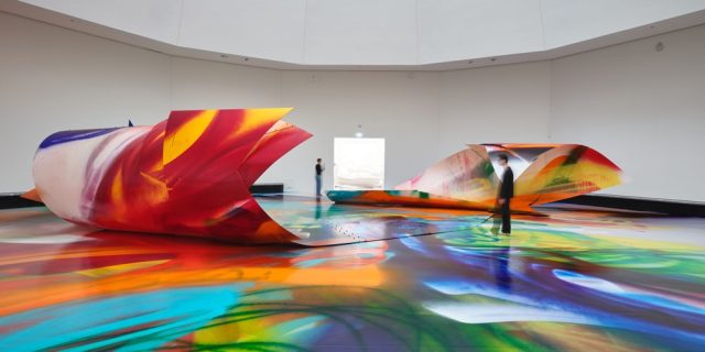 Katharina-Grosse-The-Sprayed-Dear-Staatsgalerie-Stuttgart.jpg Katharina Grosse 'The Sprayed Dear' Staatsgalerie Stuttgart
