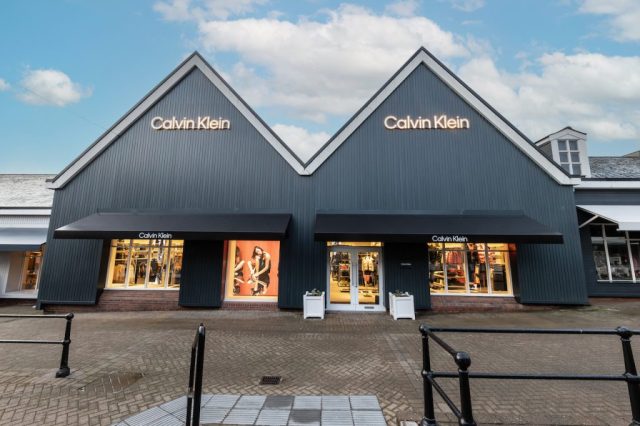 Drapers - Profits tumble at Calvin Klein owner PVH